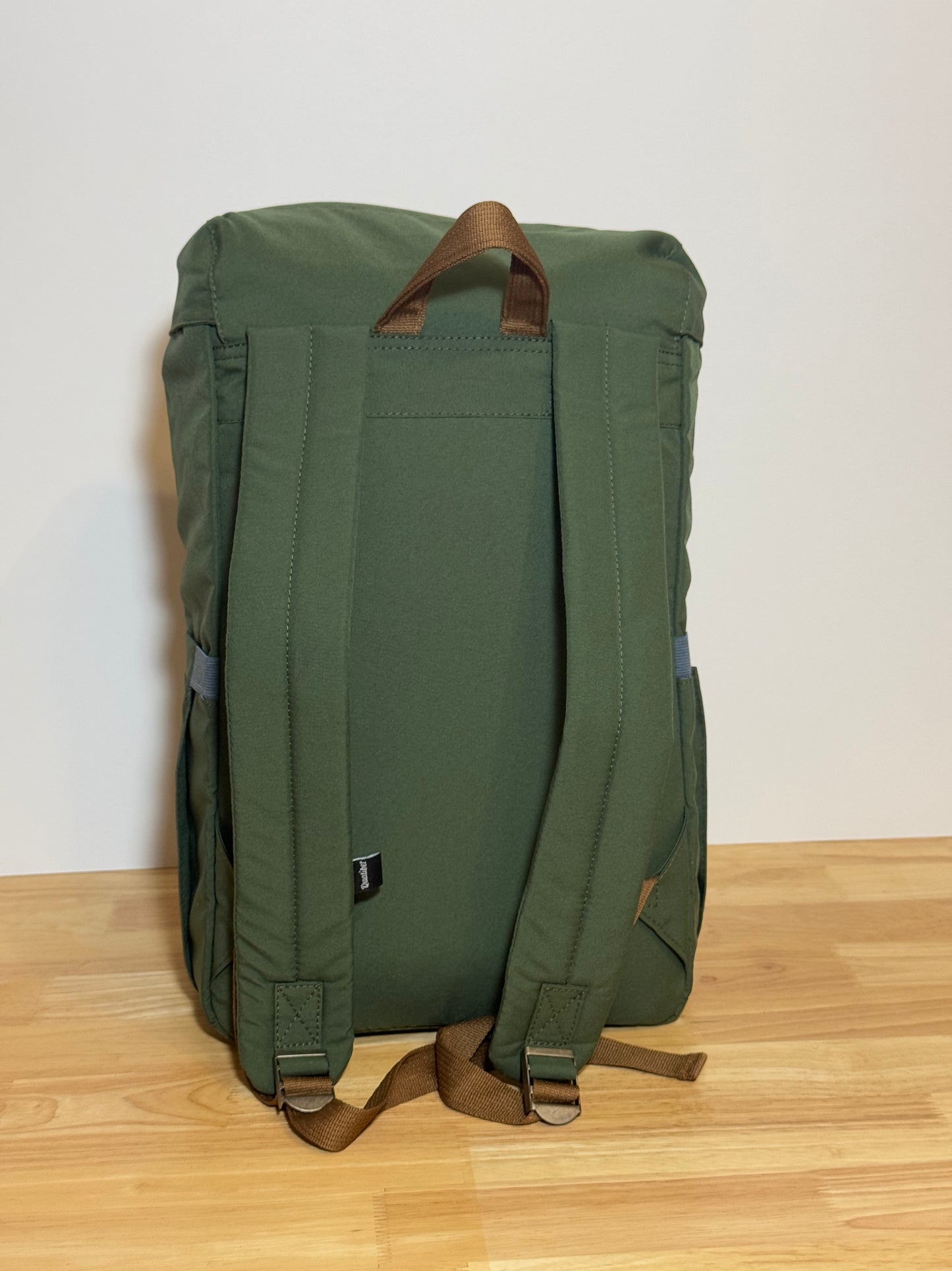 ARQUI - Carrera Backpack (Metal Hooks)