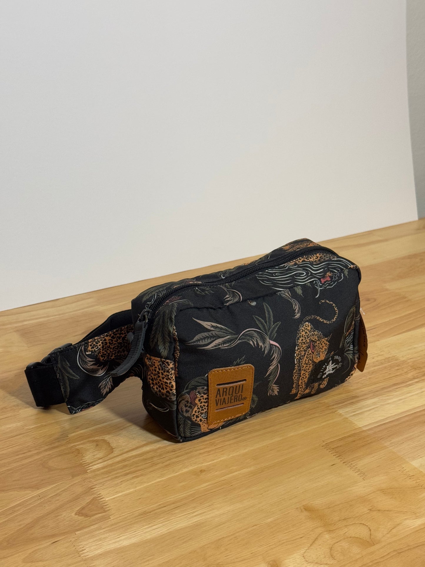 ARQUI - Waist Premium (Jaguar)