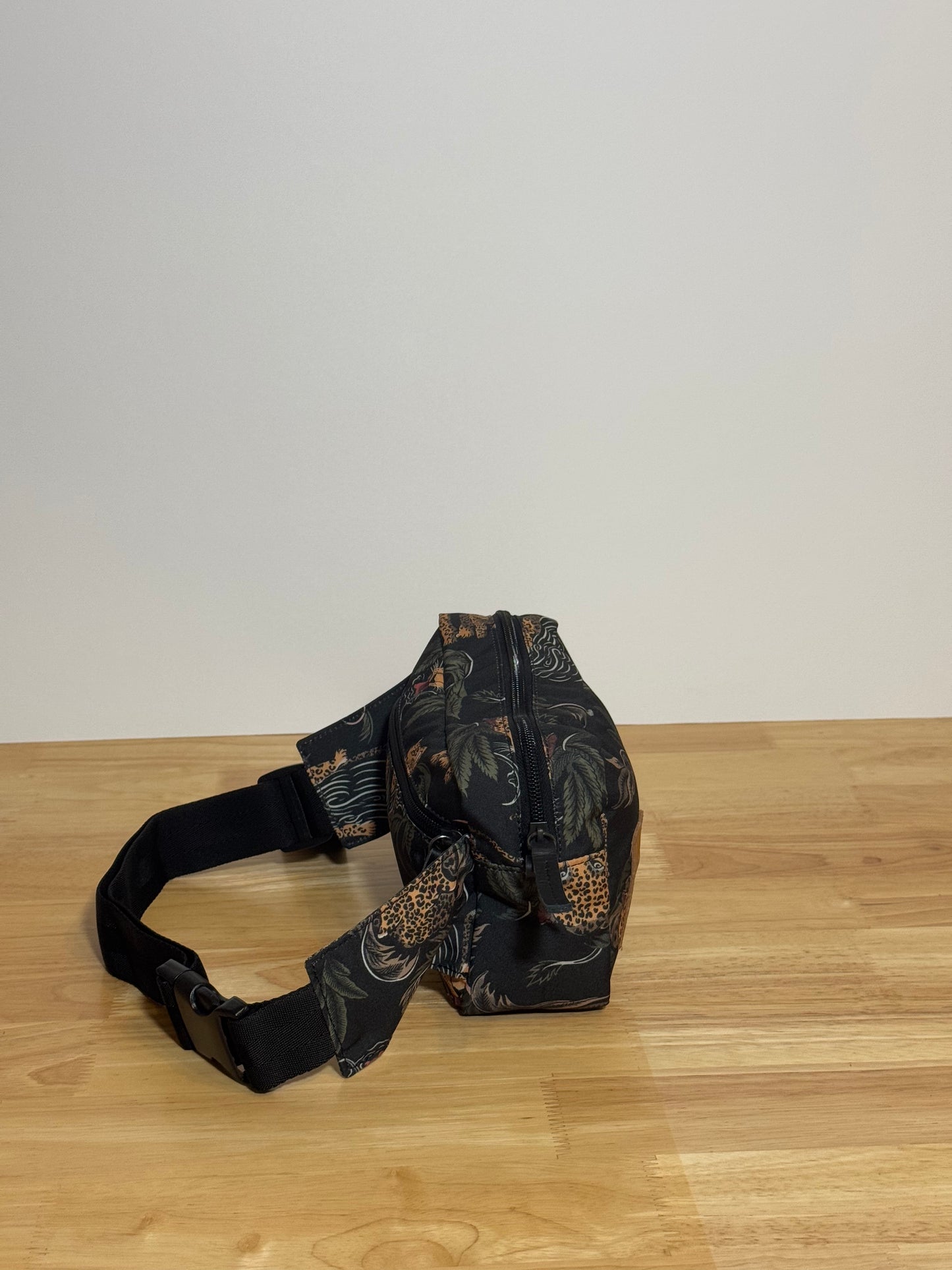 ARQUI - Waist Premium (Jaguar)