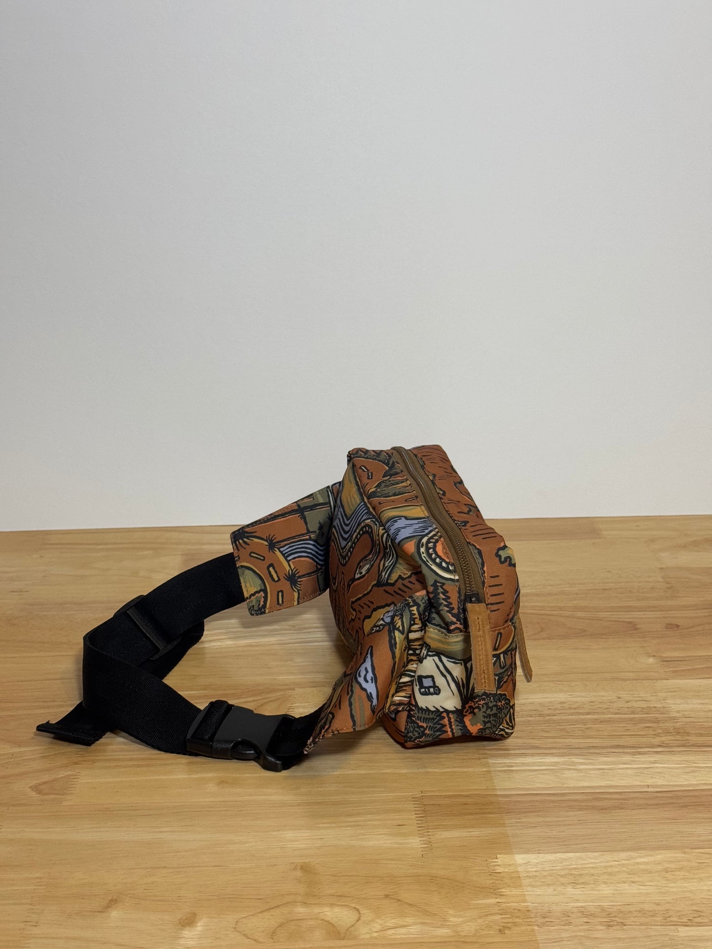 ARQUI - Waist Premium (Rutas)