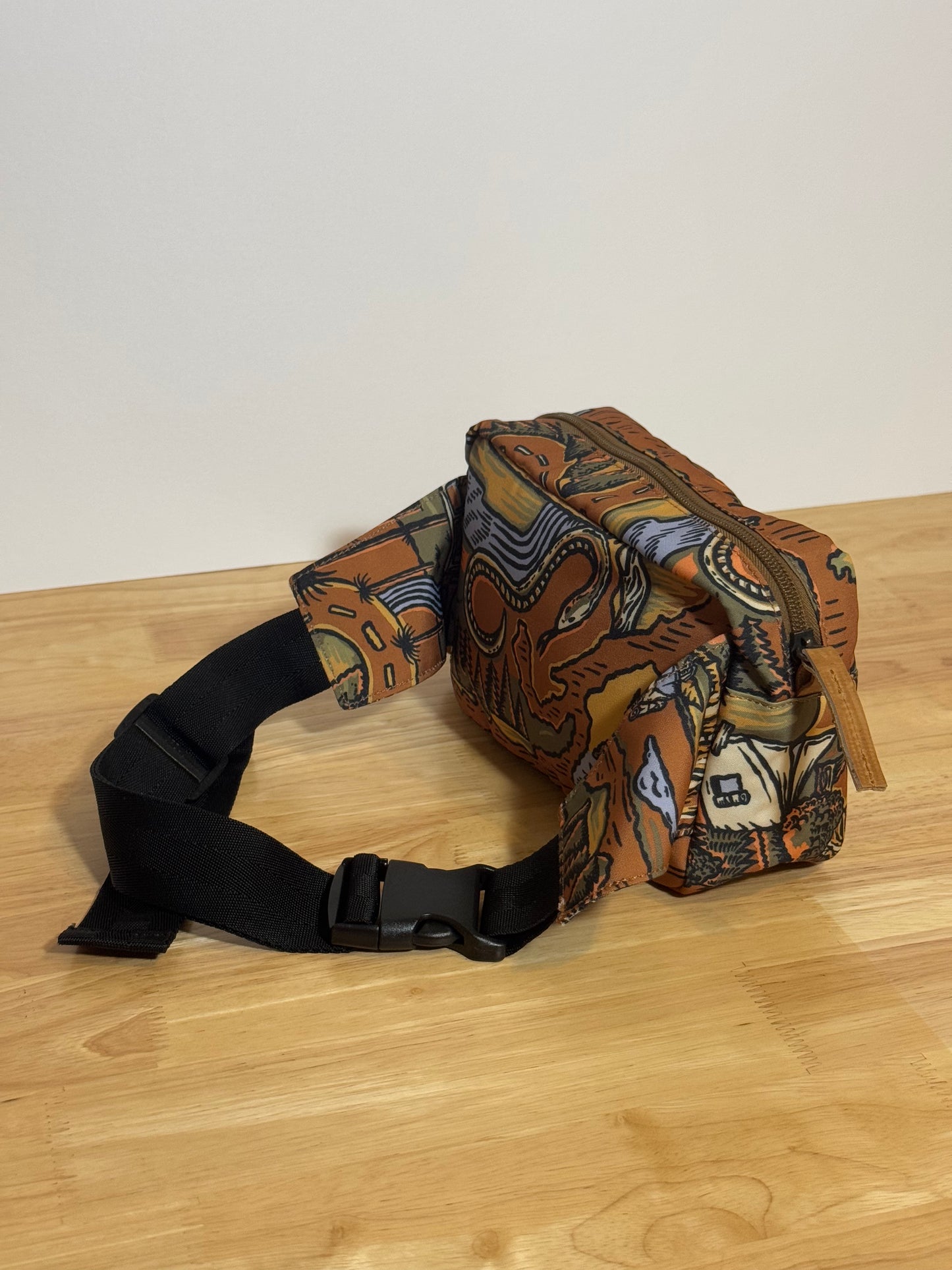 ARQUI - Waist Premium (Rutas)