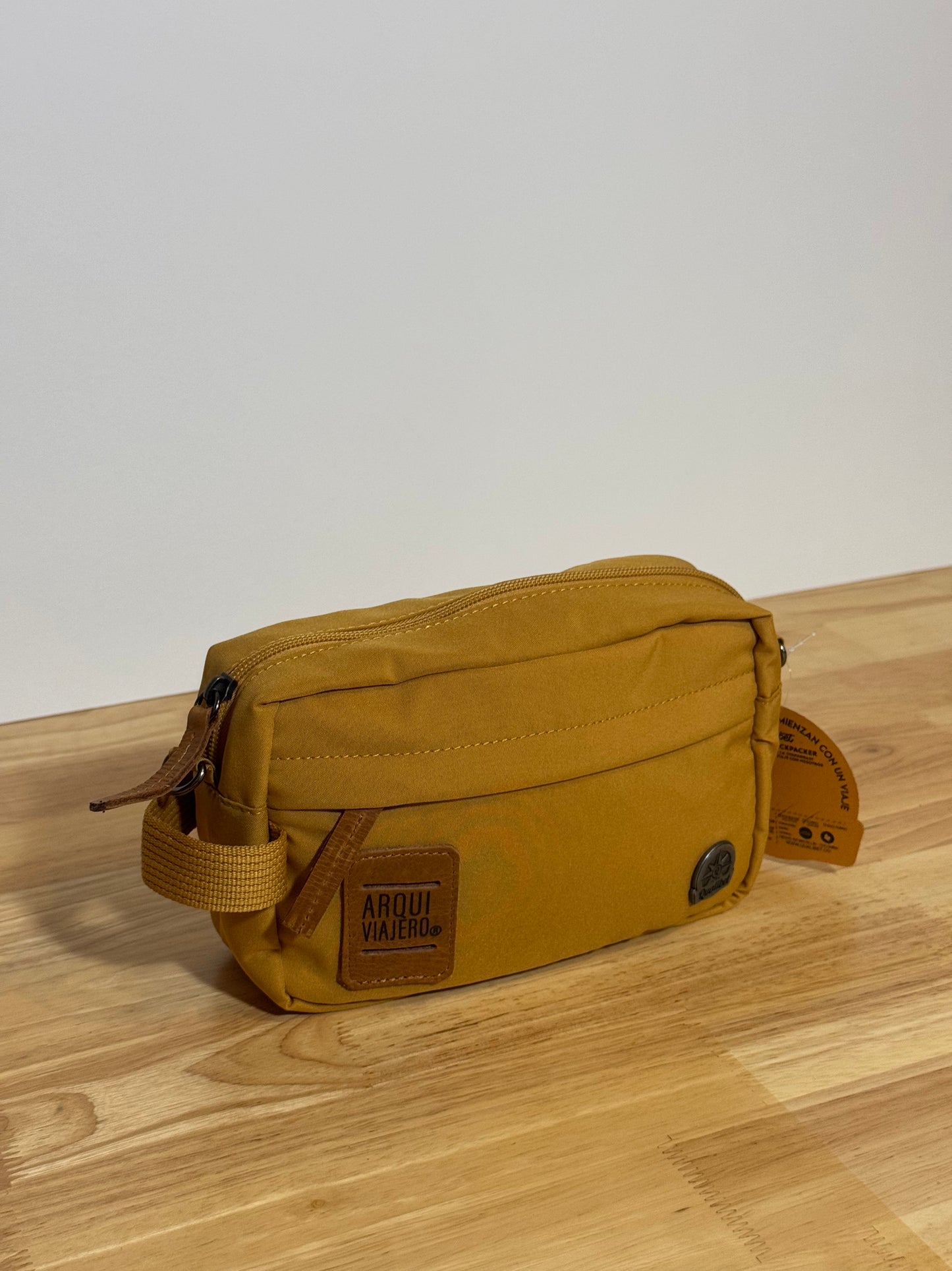 ARQUI - Personal Travel Case