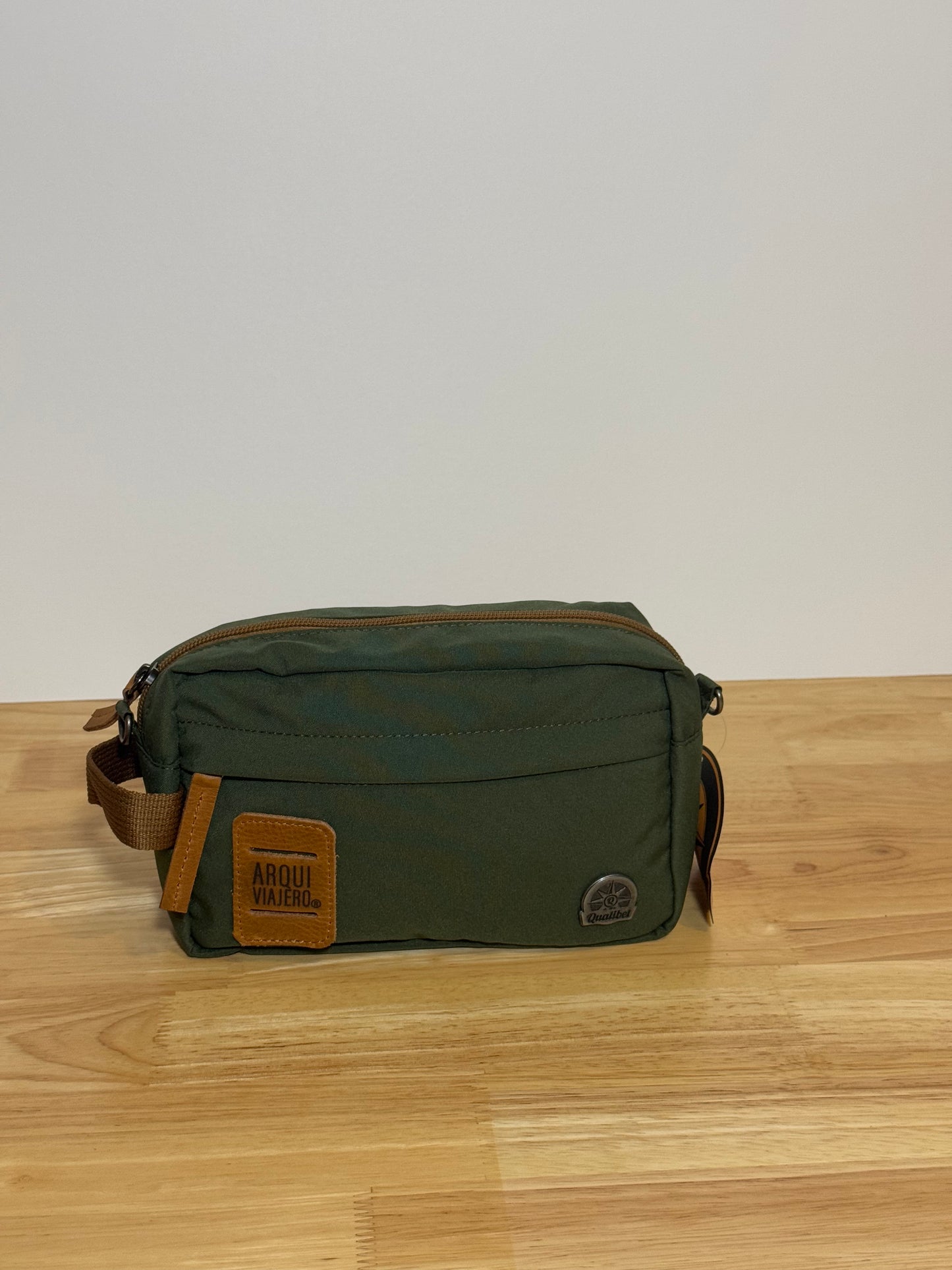 ARQUI - Personal Travel Case